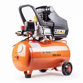 Поршневой компрессор FoxWeld AERO 220/24 с комплектом